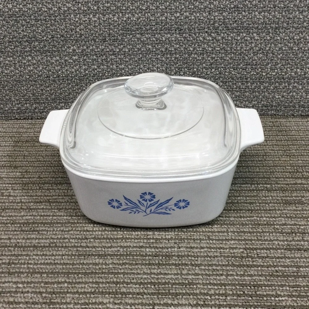 Corning Ware Casserole Dish 1.5 Quart White Blue Cornflower w/ Lid